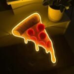 eclairez vos soirees avec le neon pizza irresistible 421 1 1