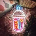 eclairez votre espace avec le delicieux neon boba artisan 713 1