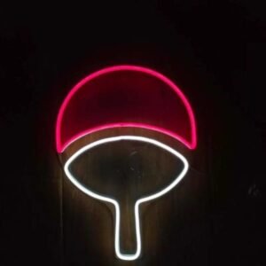 eclairez votre espace avec le neon uchiha du clan 645 1