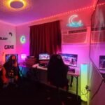 eclairez votre espace avec le neon wave moon apaisant 567 1
