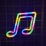 eclairez votre espace avec notre mini neon musique vibrant multicolore 767 1