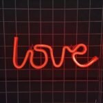 illuminez votre amour avec notre mini neon love une touche romantique rouge 788 1