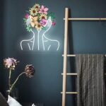 illuminez votre decor avec la magique neon flower lady uv 305 1