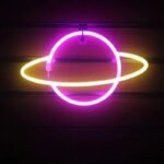 illuminez votre espace avec notre mini neon planet cosmique 1 784 1