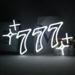 illuminez votre monde avec le neon 777 chance et joie garanties 877 1