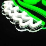 illuminez votre univers avec le fascinant neon godzilla 737 1