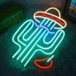 Néon Cactus: Créez Une Oasis De Sérénité Chez Vous!