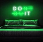 neon motivant dont quit brillez avec determination vert 30x15cm 171 1