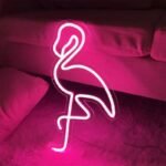 Plongez Dans La Magie Tropicale Avec Notre Néon Flamant Rose !